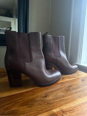 Women’s Cole Haan Brown Leather Block Heel Chelsea Ankle Boots Size 9